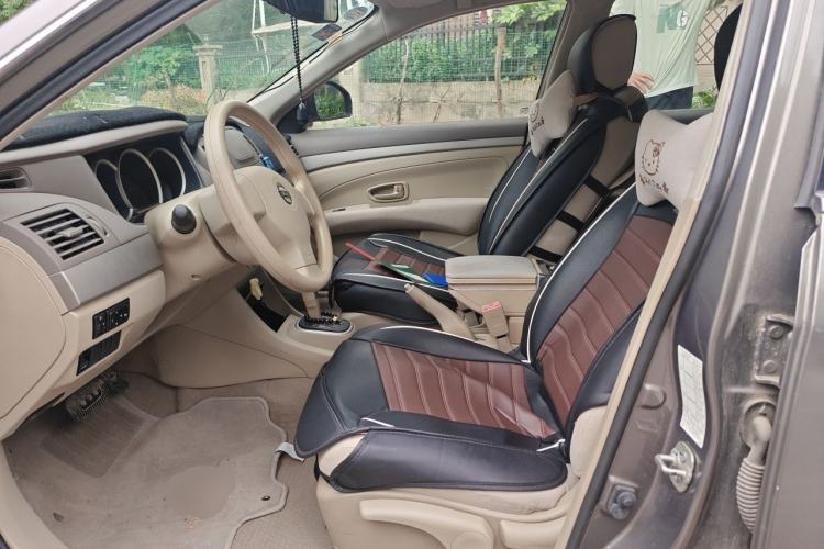 Used Nissan Sylphy 2012 Classic 1.6XE Automatic Comfort Edition Left Front Seat