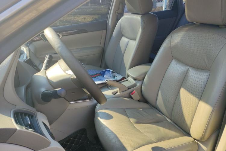 Used Nissan Sylphy 2012 1.6 XL CVT Luxury Edition Left Front Seat