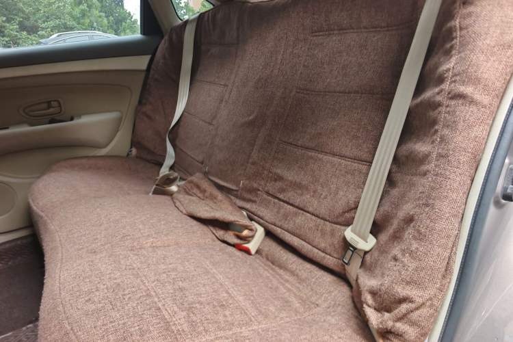 Used Nissan Sylphy 2012 Classic 1.6XE Manual Comfort Edition Left Rear Seat