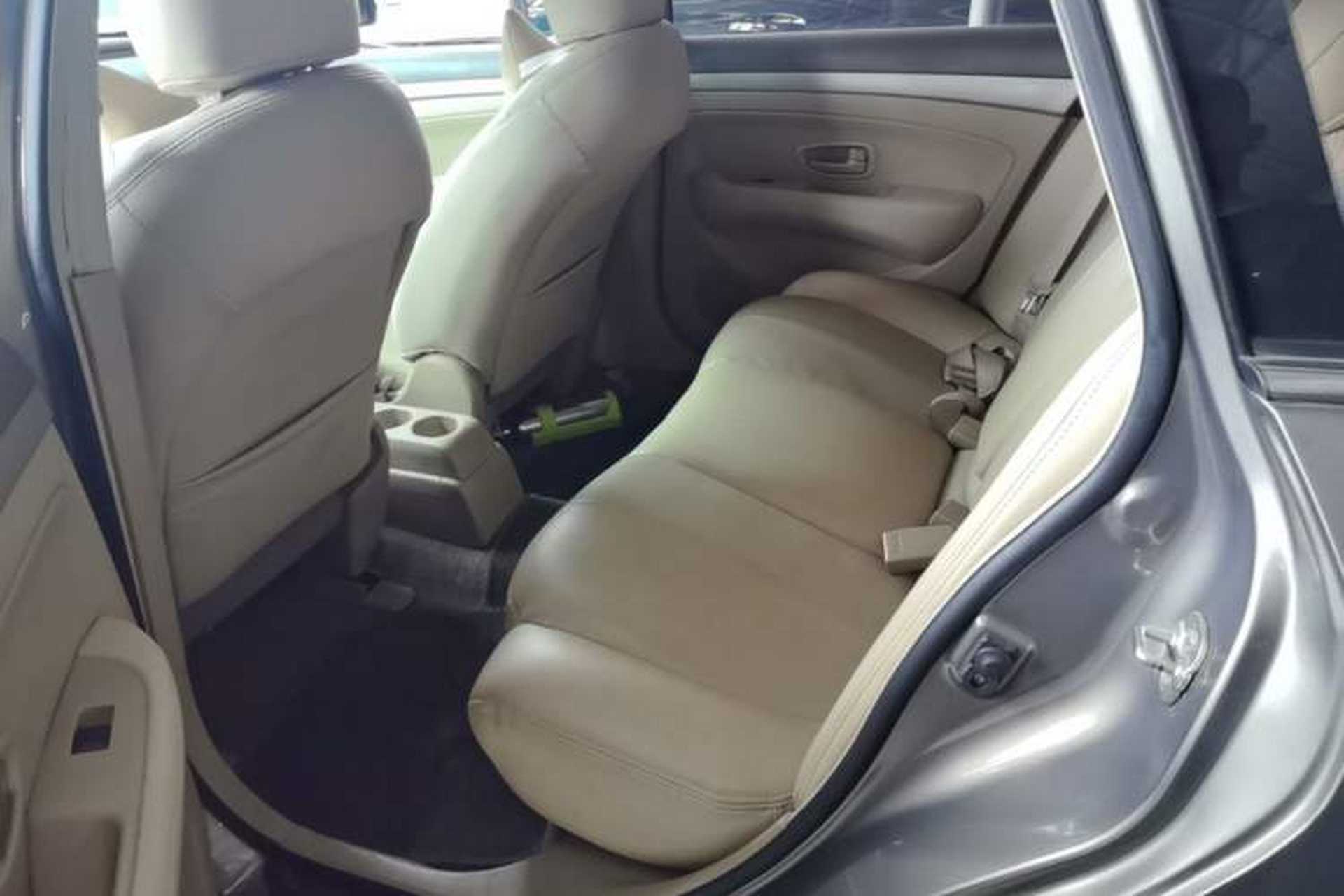 Used Nissan Sylphy 2012 Classic 1.6XE Automatic Comfort Edition Left Rear Seat