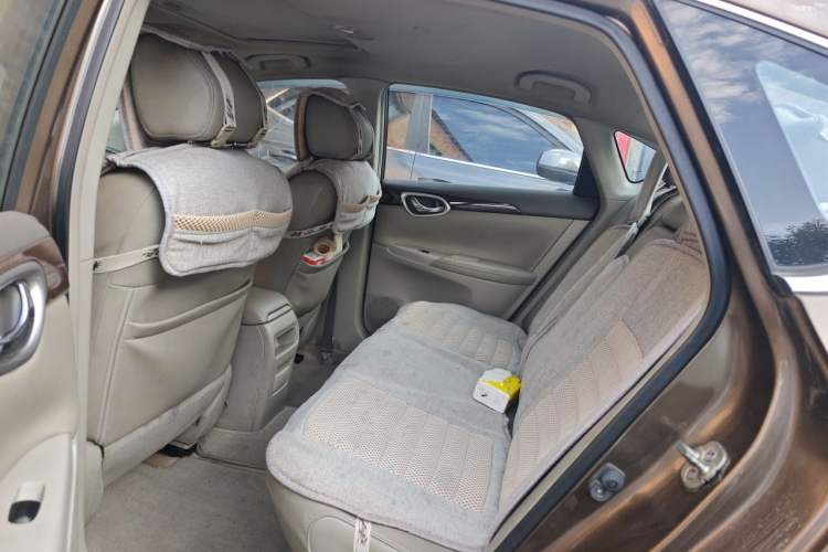 Used Nissan Sylphy 2012 1.6 XL CVT Luxury Edition Left Rear Seat