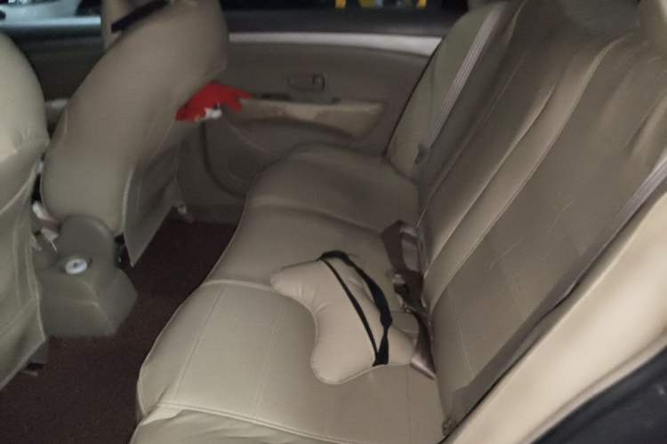 Used Nissan Sylphy 2012 Classic 1.6XE Manual Comfort Edition Left Rear Seat