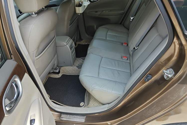 Used Nissan Sylphy 2012 1.6 XL CVT Luxury Edition Left Rear Seat