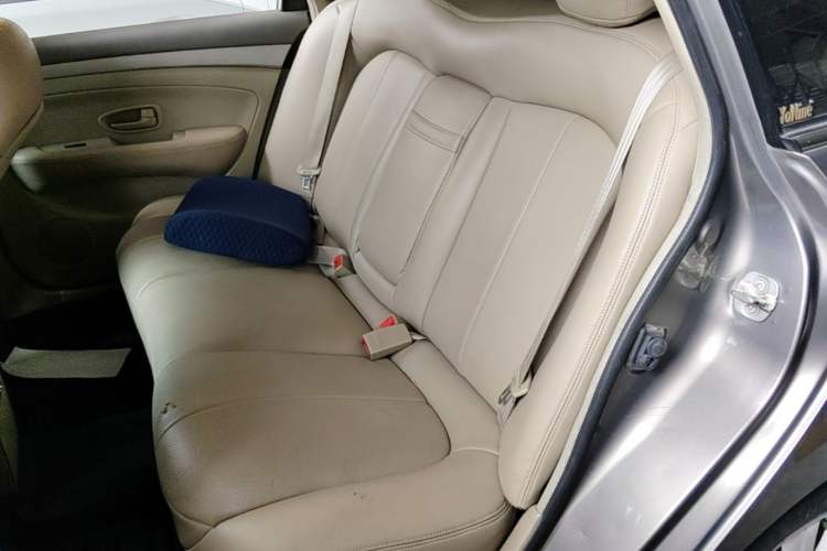 Used Nissan Sylphy 2012 Classic 1.6XE Automatic Comfort Edition Left Rear Seat