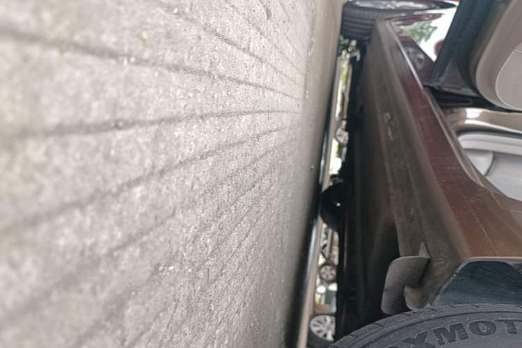 Used Nissan Sylphy 2012 1.6XE CVT Comfort Edition Left Side Sill