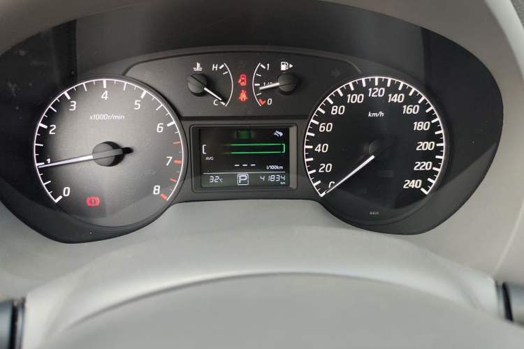 Used Nissan Sylphy 2012 1.6 XL CVT Luxury Edition Odometer Close Up