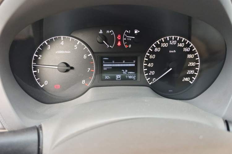 Used Nissan Sylphy 2012 1.6 XL CVT Luxury Edition Odometer Close Up