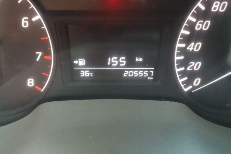 Used Nissan Sylphy 2012 1.8XL Manual Luxury Edition Odometer Close Up