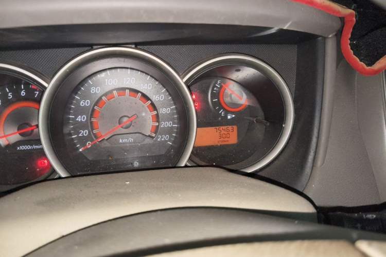 Used Nissan Sylphy 2012 Classic 1.6XE Manual Comfort Edition Odometer Close Up
