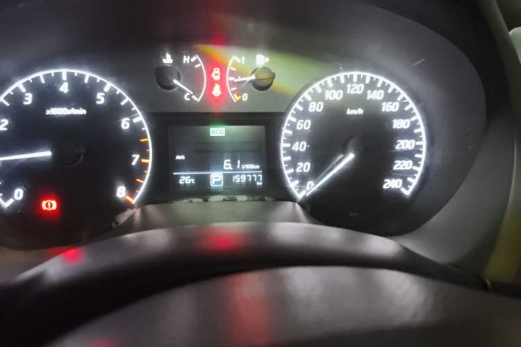 Used Nissan Sylphy 2012 Classic 1.6 XL Automatic Luxury Edition Odometer Close Up