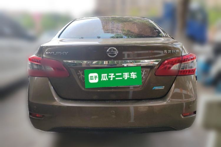 Used Nissan Sylphy 2012 1.6 XL Manual Luxury Edition Rear