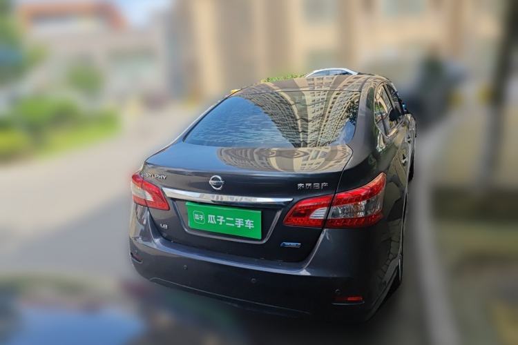 Used Nissan Sylphy  Rear