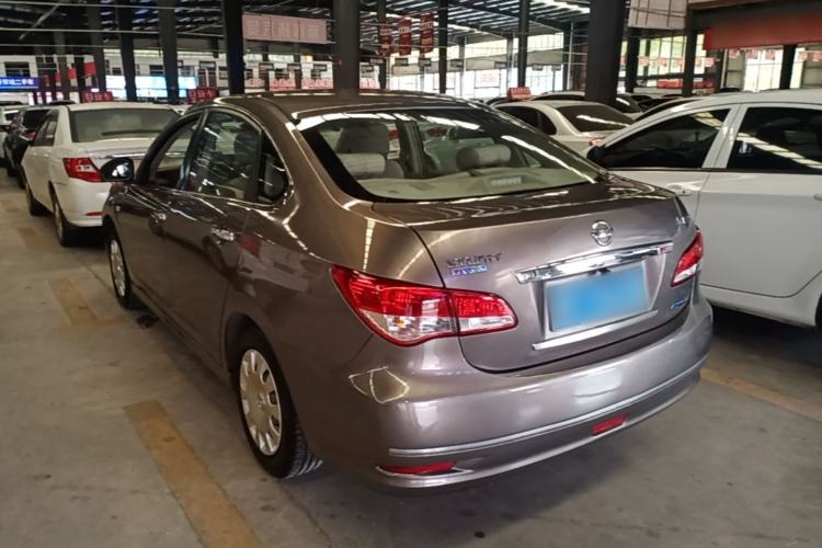 Used Nissan Sylphy 2012 Classic 1.6XE Manual Comfort Edition Rear Left 45 Deg