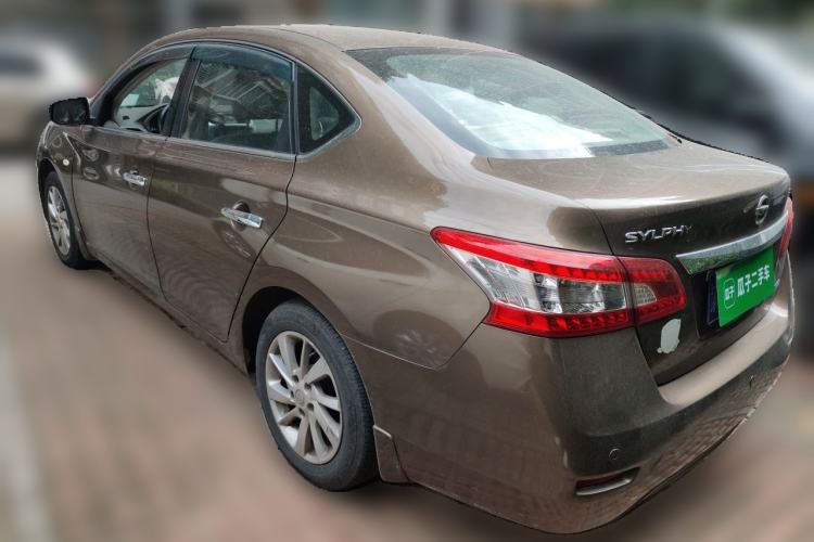 Used Nissan Sylphy 2012 1.6 XL Manual Luxury Edition Rear Left 45 Deg