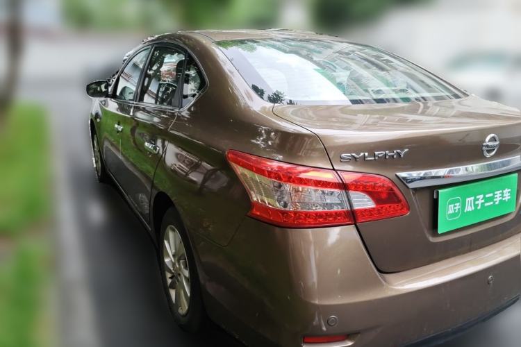 Used Nissan Sylphy 2012 1.6 XL CVT Luxury Edition Rear Left 45 Deg