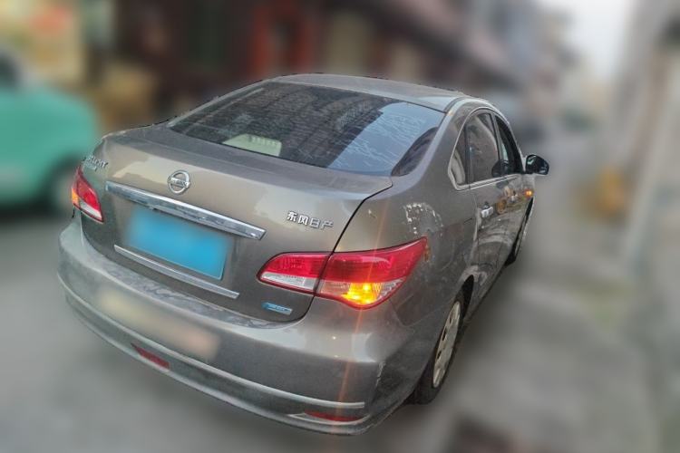Used Nissan Sylphy 2012 Classic 1.6XE Manual Comfort Edition Rear Right 45 Deg