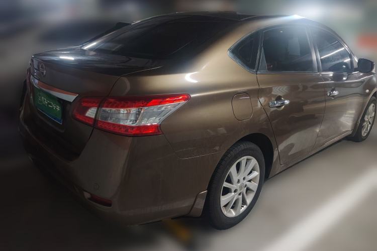 Used Nissan Sylphy 2012 1.6 XL CVT Luxury Edition Rear Right 45 Deg