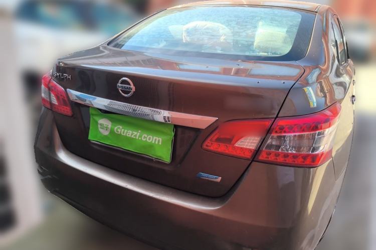 Used Nissan Sylphy 2012 1.6XE Manual Comfort Edition Rear