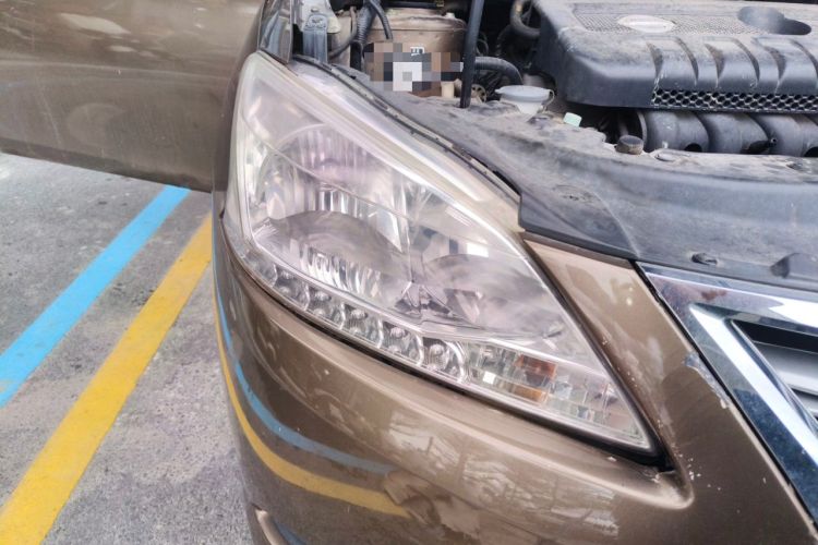 Used Nissan Sylphy 2012 1.6 XL CVT Luxury Edition Right Front Headlight