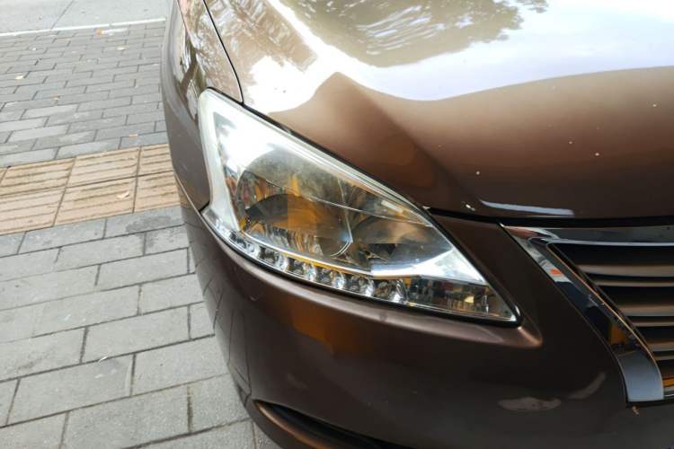 Used Nissan Sylphy 2012 1.6 XL CVT Luxury Edition Right Front Headlight