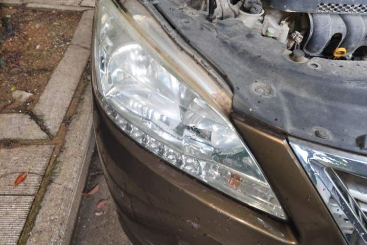 Used Nissan Sylphy 2012 1.6 XL CVT Luxury Edition Right Front Headlight