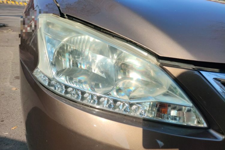 Used Nissan Sylphy 2012 1.6 XL CVT Luxury Edition Right Front Headlight