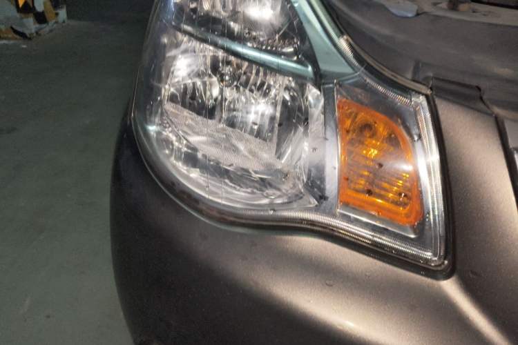 Used Nissan Sylphy 2012 Classic 1.6XE Manual Comfort Edition Right Front Headlight