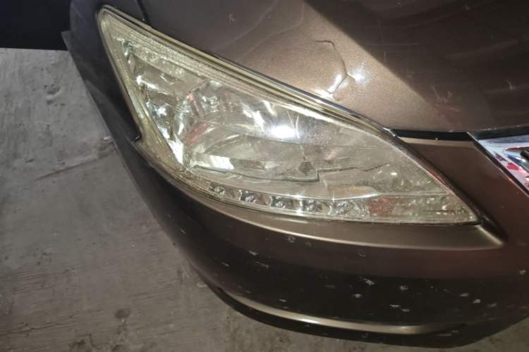 Used Nissan Sylphy 2012 1.6 XL CVT Luxury Edition Right Front Headlight