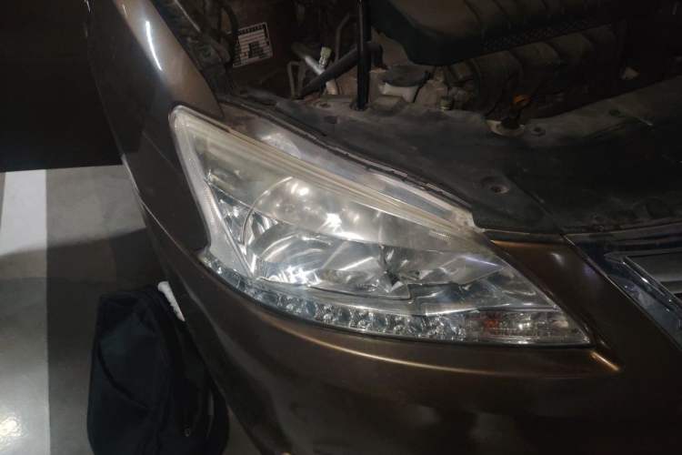 Used Nissan Sylphy 2012 1.6 XL CVT Luxury Edition Right Front Headlight