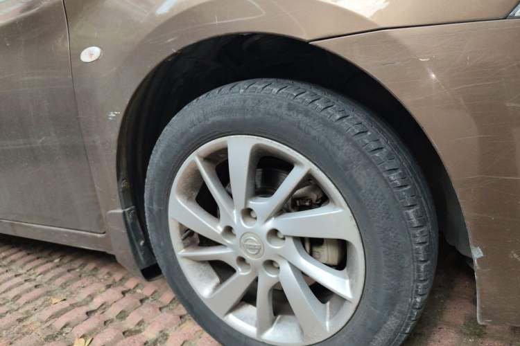 Used Nissan Sylphy 2012 1.6 XL Manual Luxury Edition Right Front Wheel Hub
