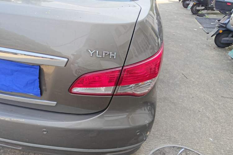 Used Nissan Sylphy 2012 Classic 1.6XE Automatic Comfort Edition Right Rear Taillight