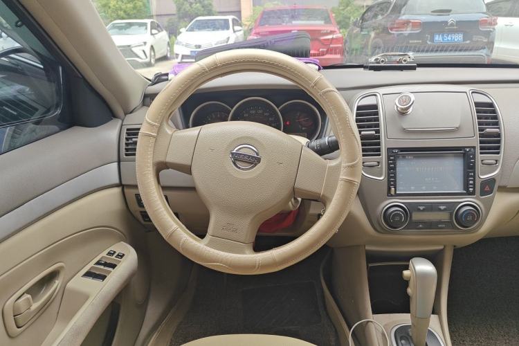 Used Nissan Sylphy 2012 Classic 1.6XE Automatic Comfort Edition Steering Wheel