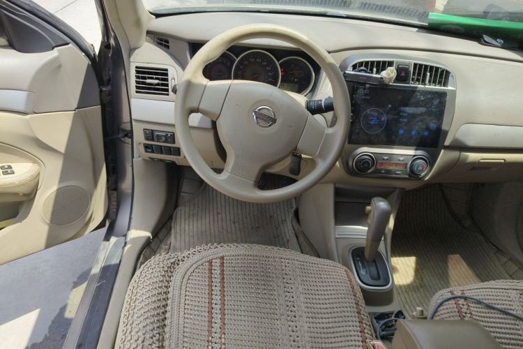 Used Nissan Sylphy 2012 Classic 1.6XE Automatic Comfort Edition Steering Wheel