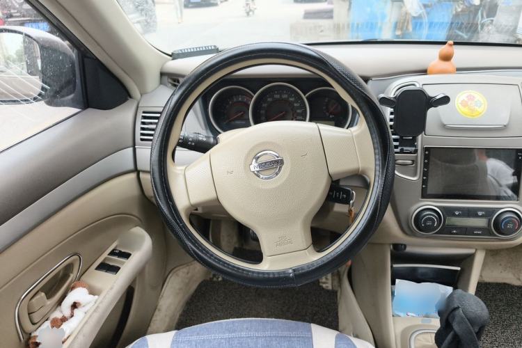 Used Nissan Sylphy 2012 Classic 1.6XE Manual Comfort Edition Steering Wheel