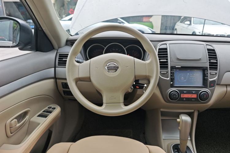 Used Nissan Sylphy 2012 Classic 1.6XE Automatic Comfort Edition Steering Wheel