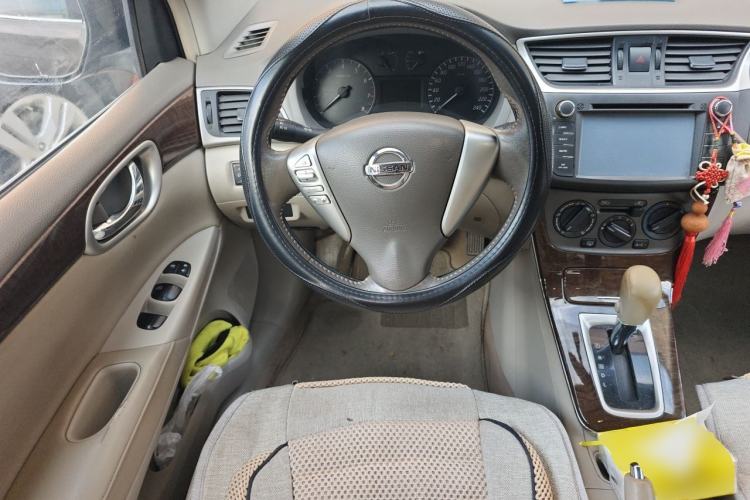 Used Nissan Sylphy 2012 1.6 XL CVT Luxury Edition Steering Wheel