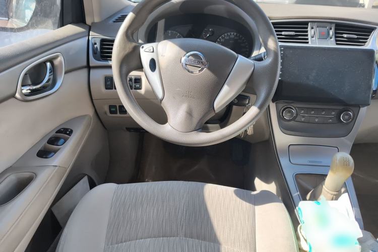 Used Nissan Sylphy 2012 1.6XE Manual Comfort Edition Steering Wheel