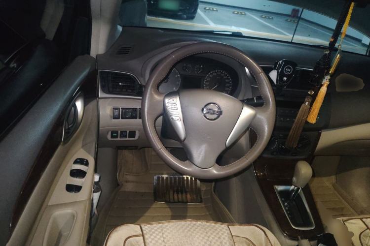 Used Nissan Sylphy 2012 1.6 XL CVT Luxury Edition Steering Wheel