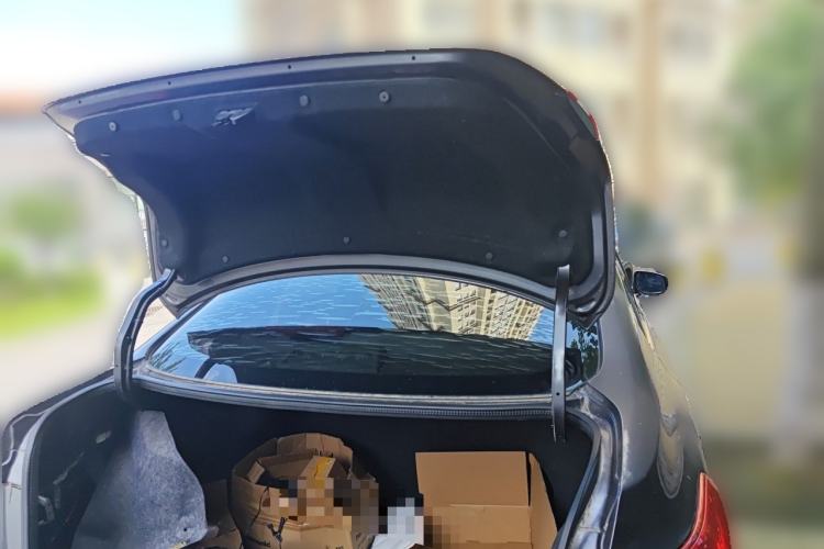 Used Nissan Sylphy  Trunk