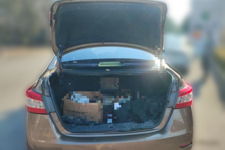 Used Nissan Sylphy 2012 1.6 XL CVT Luxury Edition Trunk
