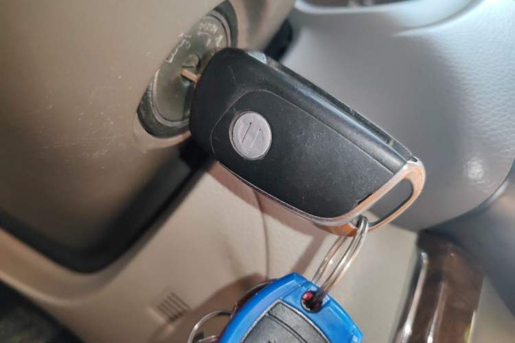 Used Nissan Sylphy 2012 1.6 XL Manual Luxury Edition Vehicle Key