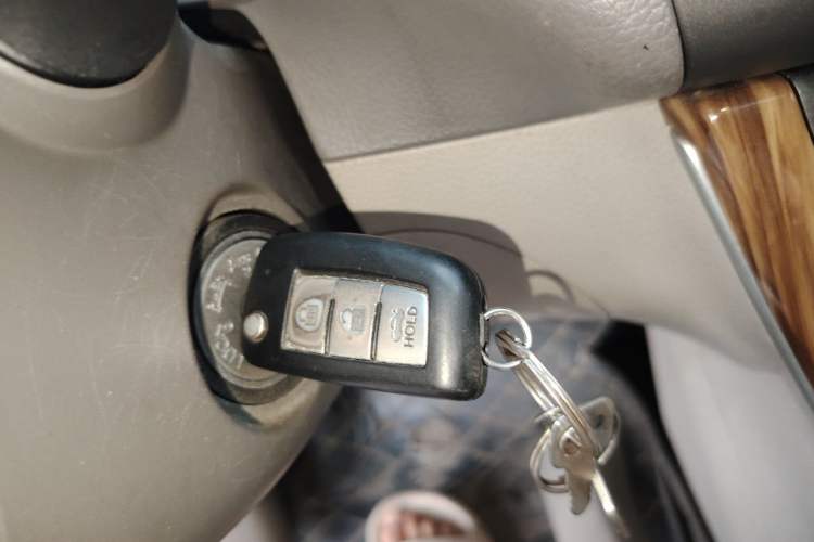 Used Nissan Sylphy 2012 1.6 XL Manual Luxury Edition Vehicle Key