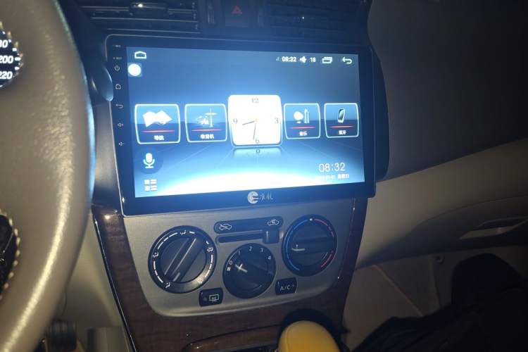 Used Nissan Sylphy 2012 1.6 XL CVT Luxury Edition Audio And AC Panel