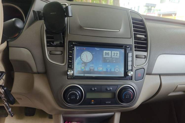 Used Nissan Sylphy 2012 Classic 1.6XE Manual Comfort Edition Audio And AC Panel
