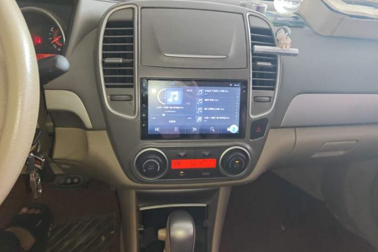 Used Nissan Sylphy 2012 Classic 1.6XE Automatic Comfort Edition Audio And AC Panel