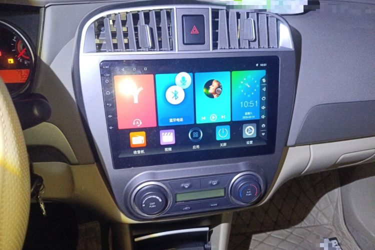 Used Nissan Sylphy 2012 Classic 1.6XE Manual Comfort Edition Audio And AC Panel
