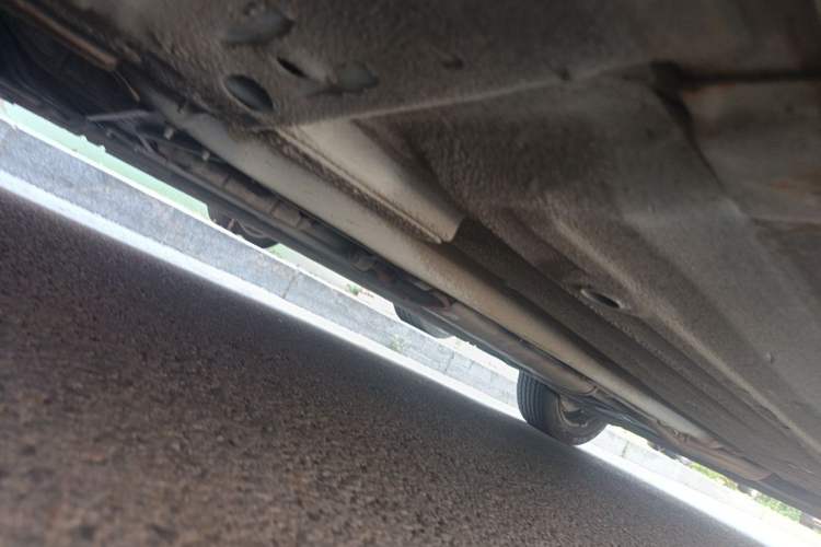 Used Nissan Sylphy 2012 Classic 1.6XE Manual Comfort Edition Chassis Front Left