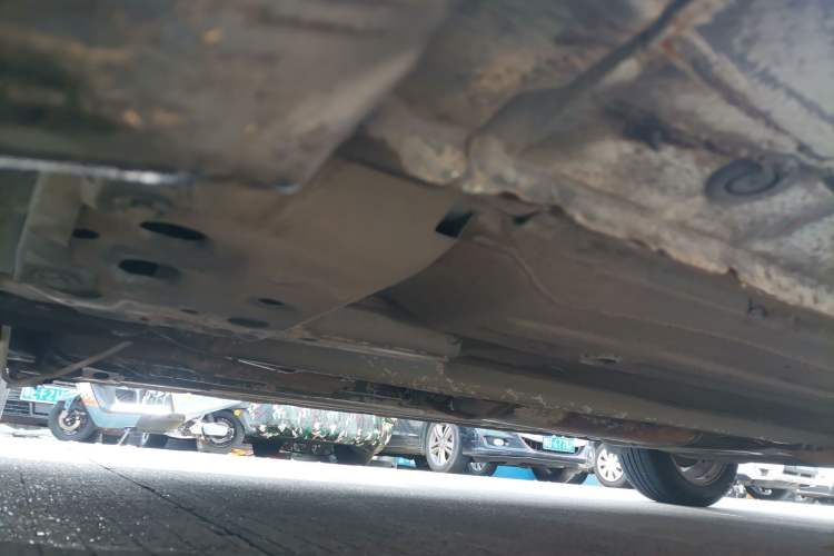 Used Nissan Sylphy 2012 1.6XE CVT Comfort Edition Chassis Front Left