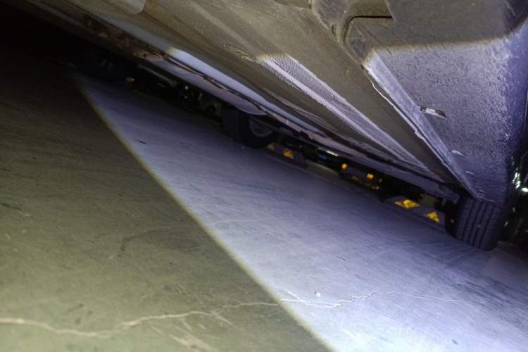 Used Nissan Sylphy 2012 Classic 1.6XE Manual Comfort Edition Chassis Front Left
