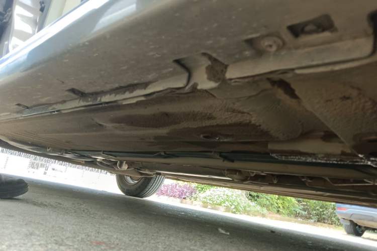 Used Nissan Sylphy 2012 Classic 1.6XE Manual Comfort Edition Chassis Front Right